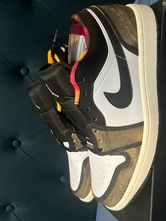Jordan Other - Jordan 1 Low SE Black/White /Onyx